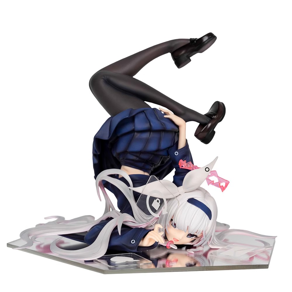Blue Archive A.R.O.N.A Figure Inverted Posture Model Noctilucent Statue Gift New