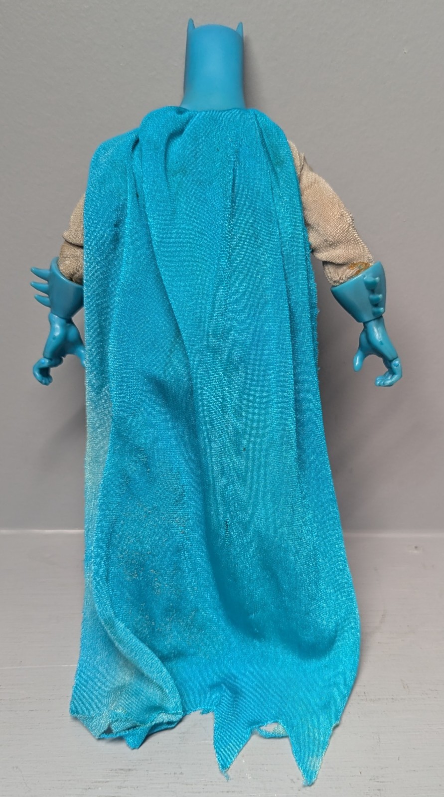 Silver Age Batman 9&Prime; action figure 2000 Hasbro DC Super Heroes