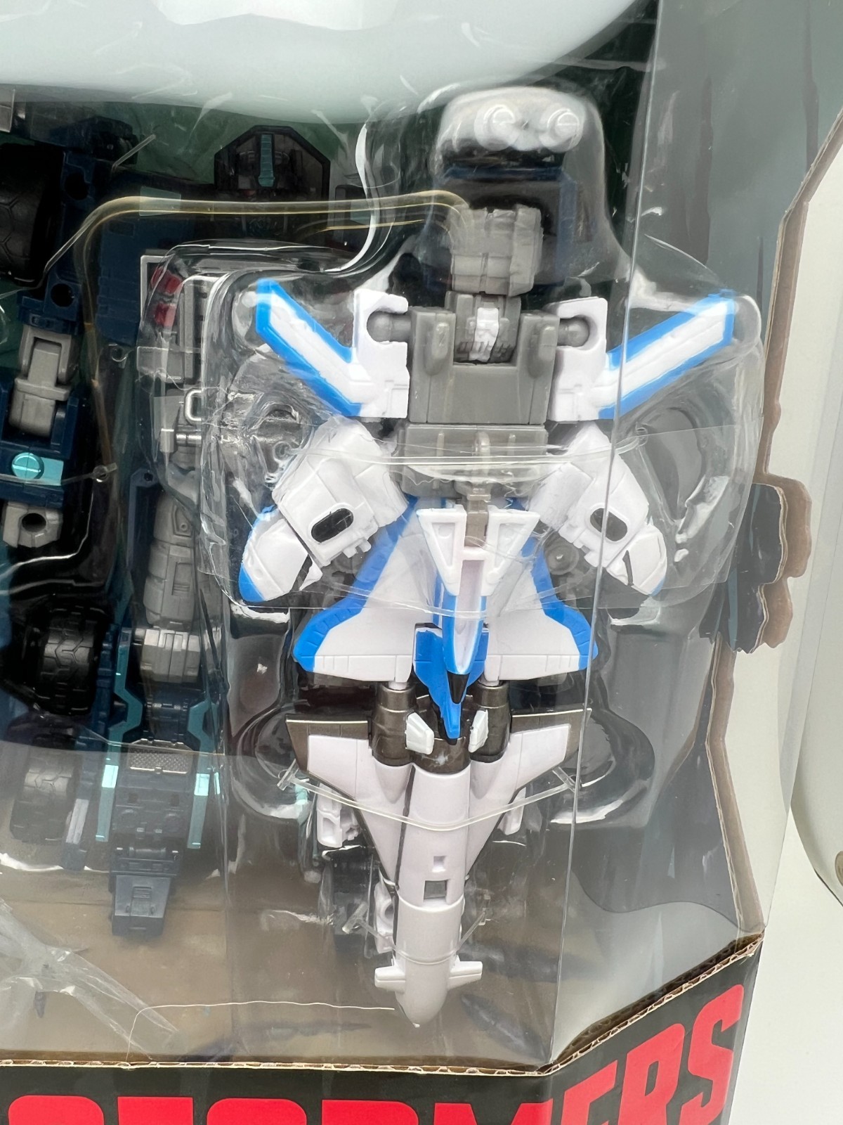 Transformers Generations Armada Nemesis Prime & Air Defense Mini-Con Team