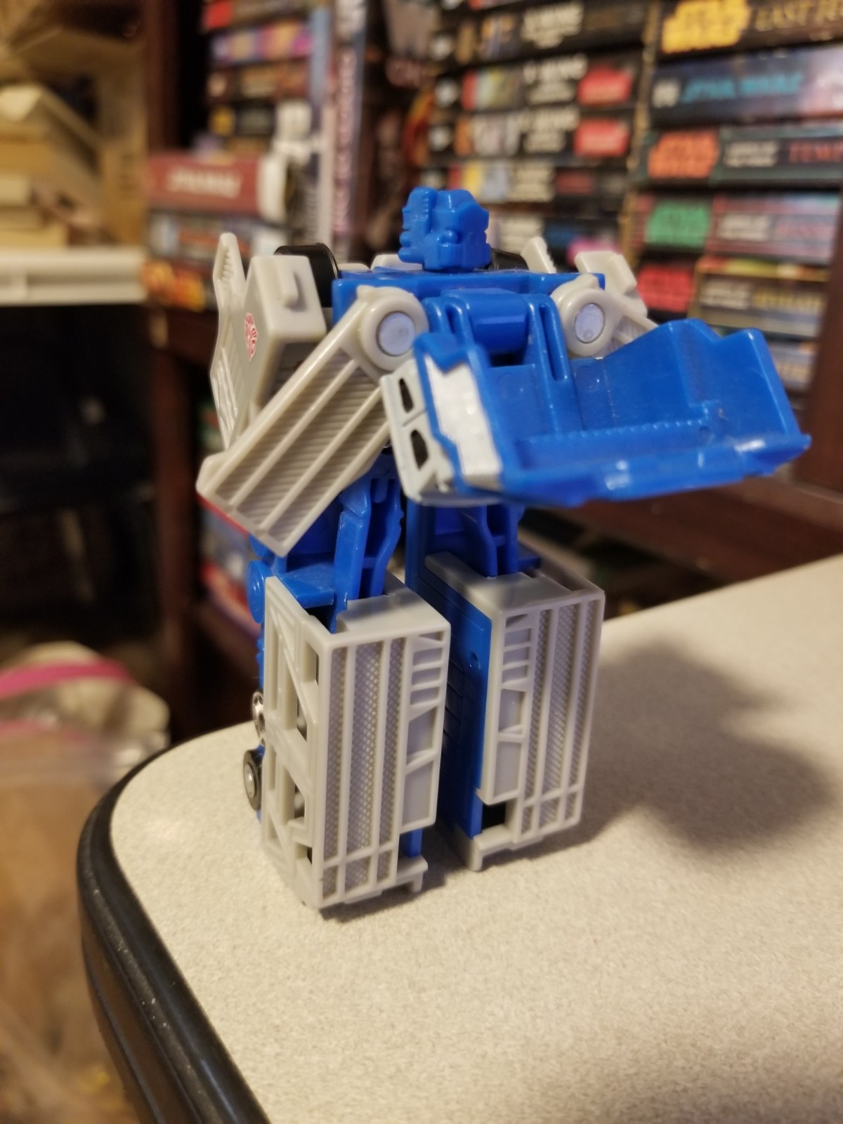 Transformers Ultra Magnus Complete RID Basic Class