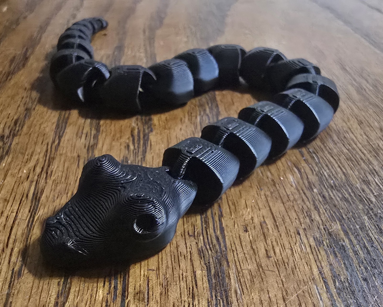 3D Printed Articulated Snake – Flexible Fidget Toy – Desk Pet – Black 9.5-Inch