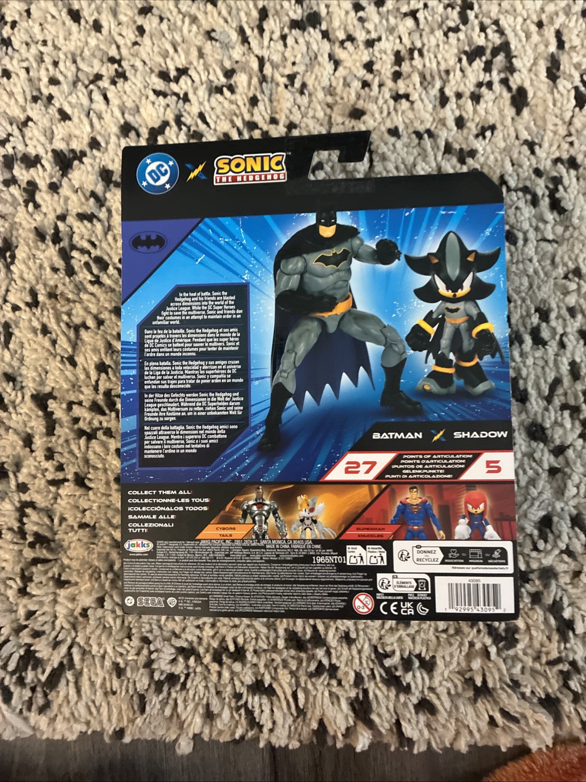 NEW Sonic X DC Action Figure Multipack – 2.5 inch Shadow and 5 inch Batman
