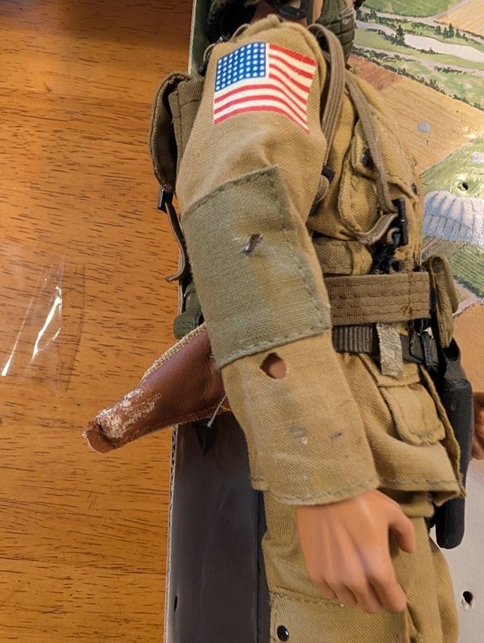 Ultimate Soldier 82nd Airborne Division D-Day 12&Prime; Figure (21st Century Toys)