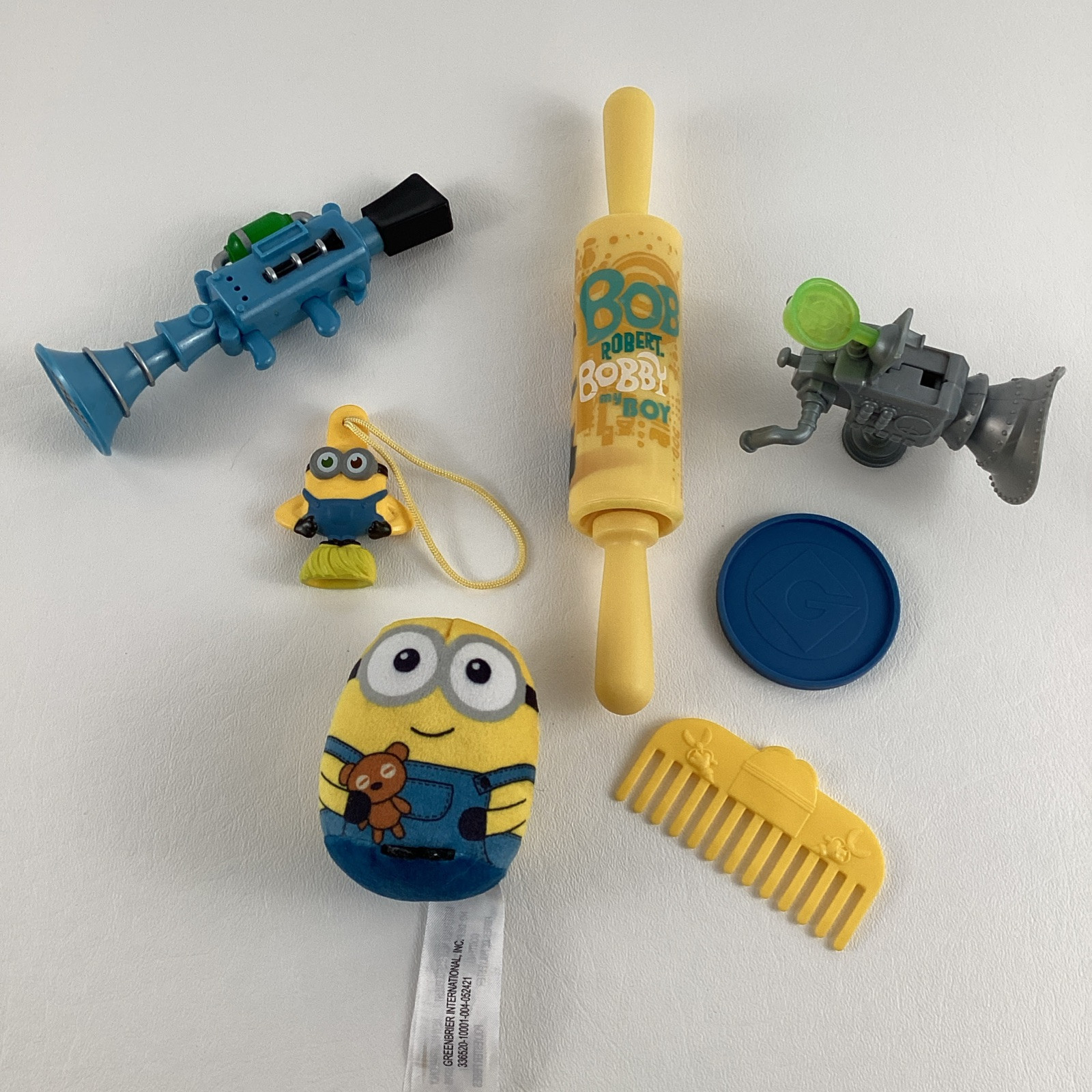 Despicable Me Minions Mixed Toy Lot Plush Bob Rolling Pin Comb Blaster Gun Lot