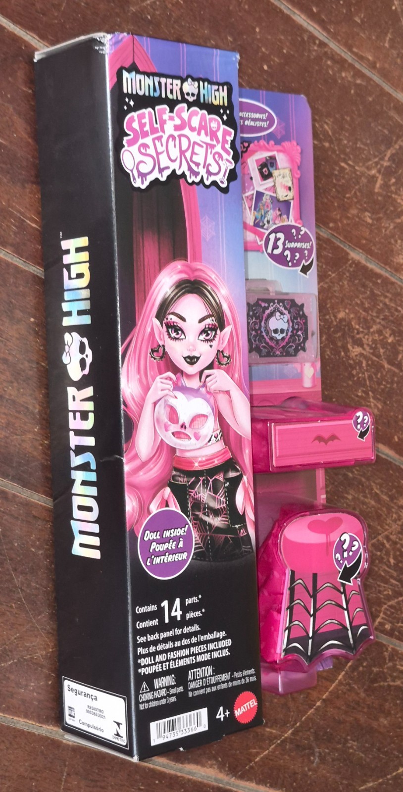 Monster High Self-Scare Secrets (2025) DRACULAURA 11&Prime; Doll w/Surprises #JHK43