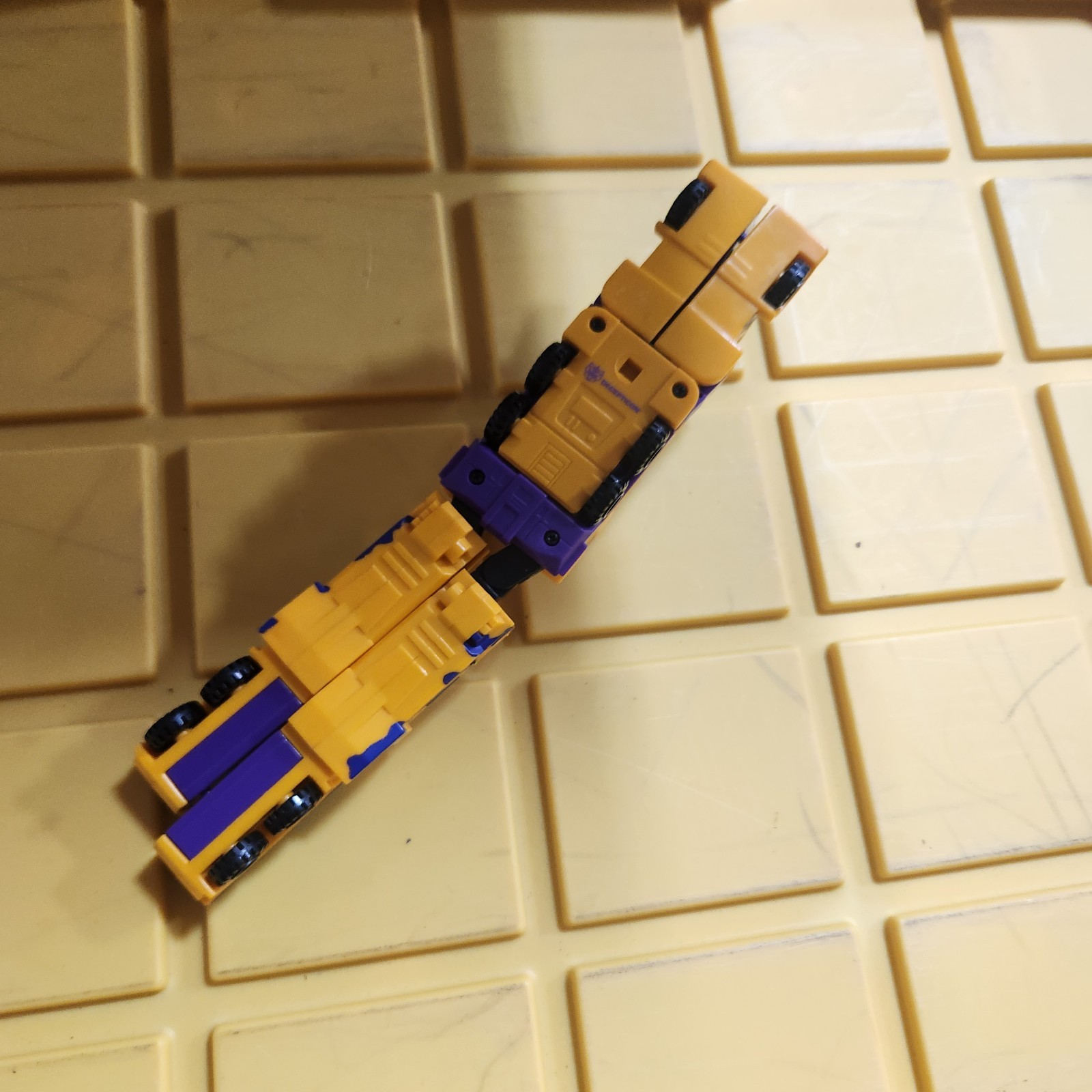 1993 Hasbro Transformers Onslaught G2 Combaticons Figure Bruticus H83