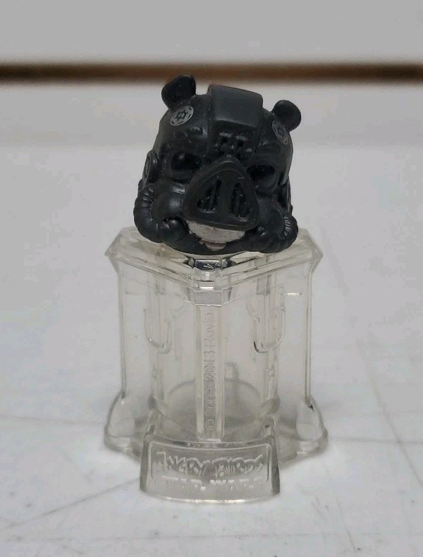 Star Wars, Angry Birds (Telepods, QR) TIE Fighter Pilot Pig & Pedestal, Untested