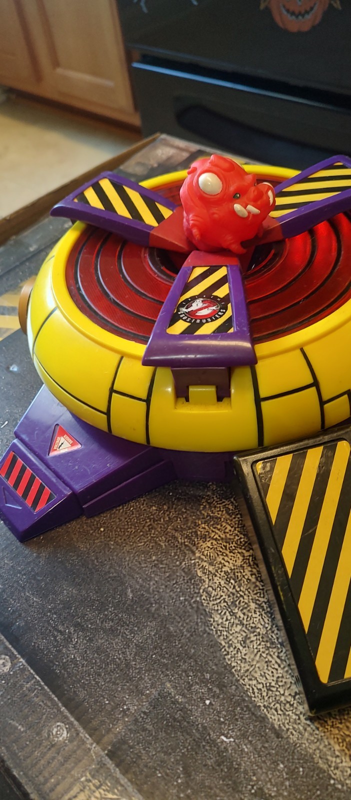 Trendmasters Extreme Ghostbusters Proton Pack & Trap READ DESCRIPTION