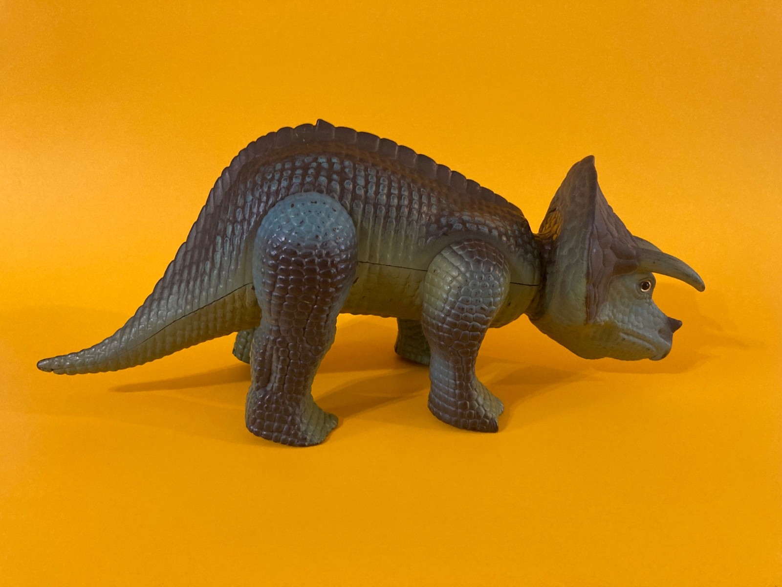 Tyco Smithsonian Triceratops 1987 no accessories