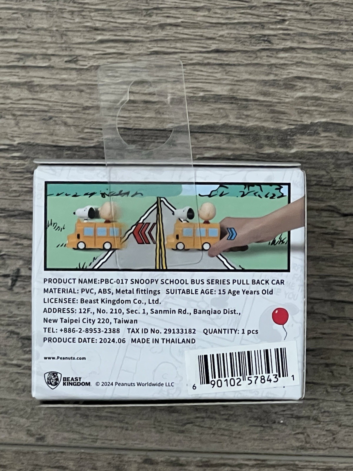 UNOPENED SEALED BOXES Beast Kingdom Snoopy School Bus Series Pull Back Cars
