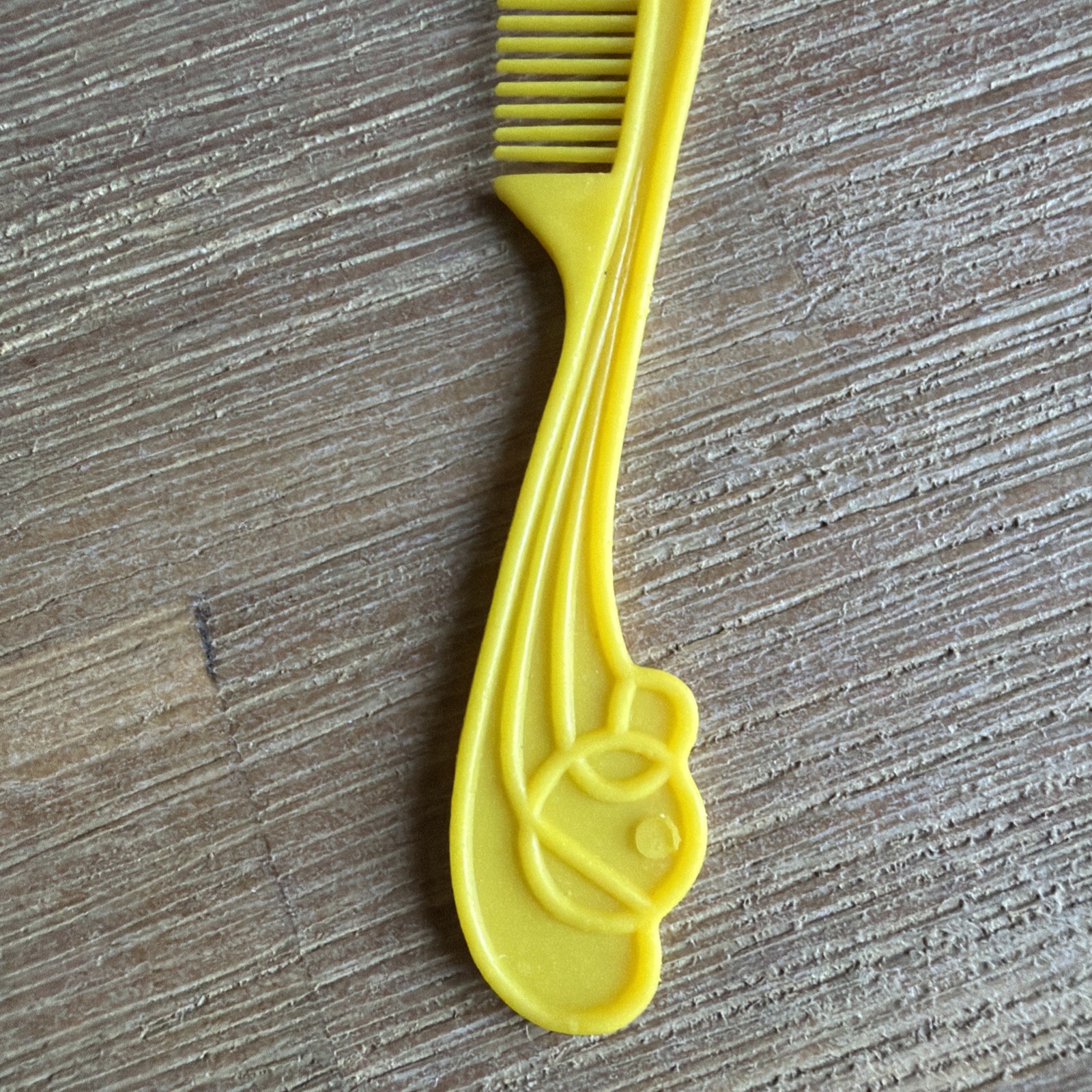 Vintage She-Ra Princess of Power Yellow Horse Brush & Comb
