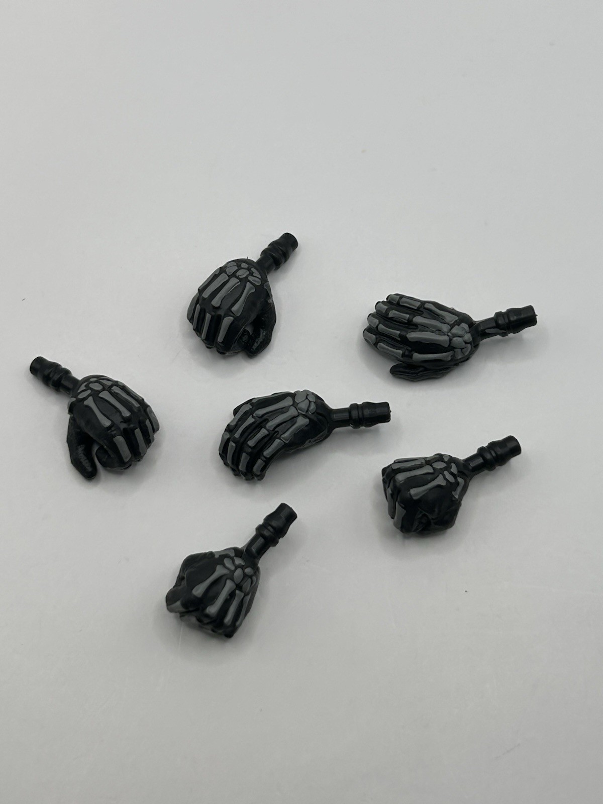 Valaverse Action Force Blackbeard Skeleton Gloved Hands Lot Fodder 1/12 Scale