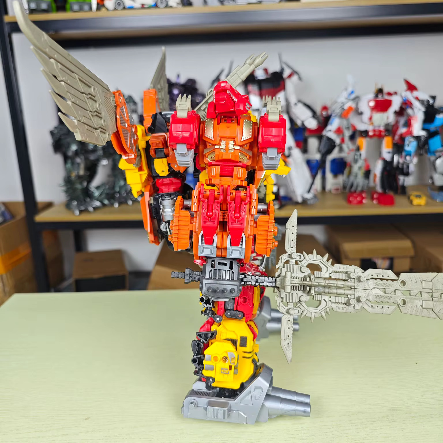 Predaking 6 in 1 Transforming Robot Action Figure 30cm Combiner Toy