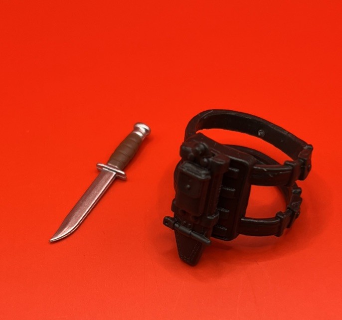 Valaverse Blackbeard Tactical Knife & Sheath Fodder 1/12 Scale 2026