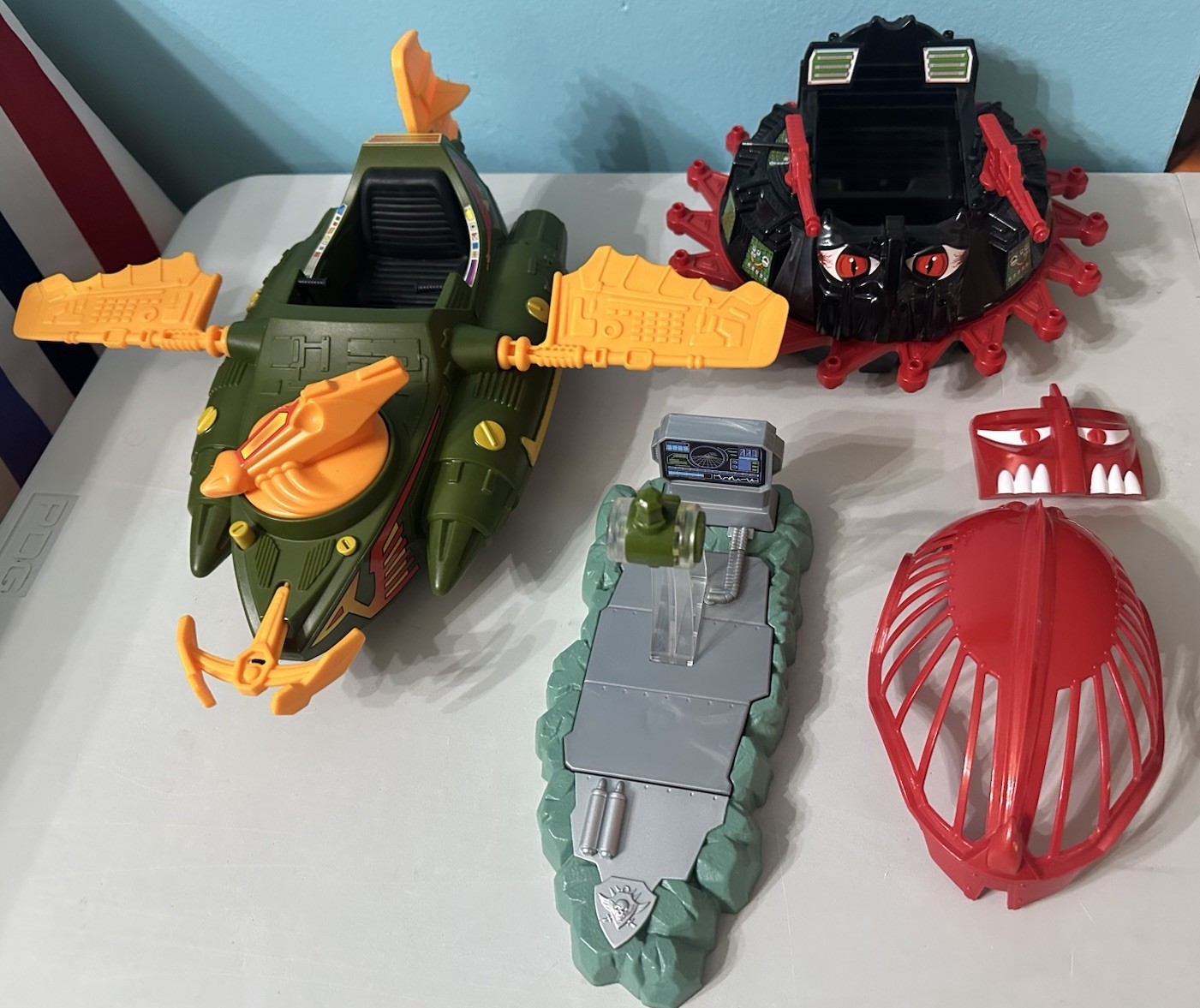 Masters of The Universe Origins Wind Raider & Roton Set MOTU