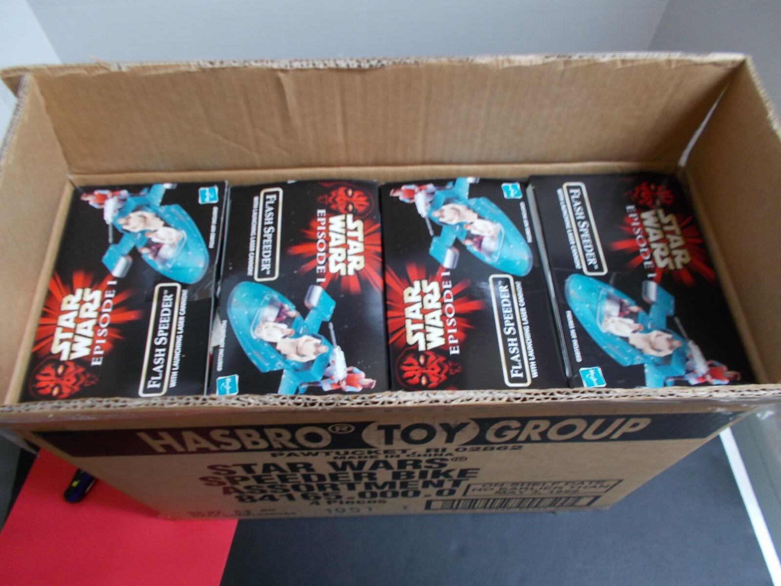 STAR WARS EP#1; Full Sealed Case of « Flash Speeders » 1st Rel. On shelf 5/3/1999