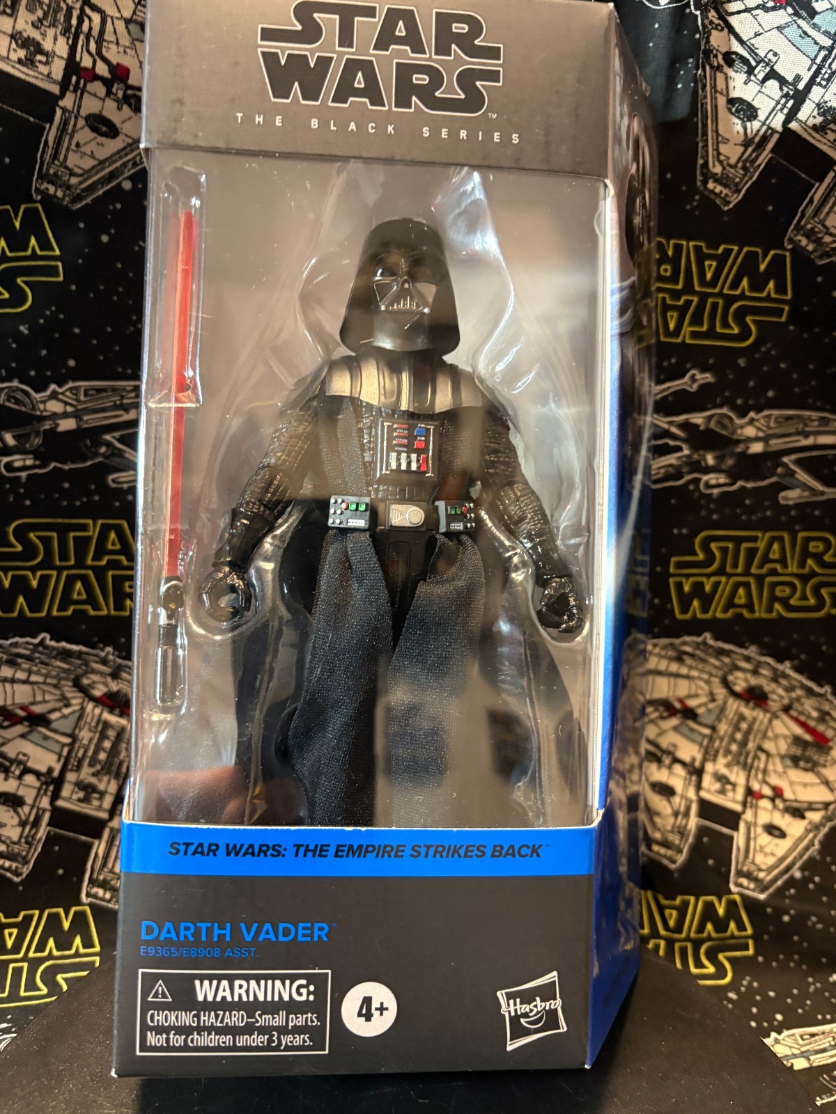 Star Wars: Empire Strikes Back – DARTH VADER – Black Series 6&Prime; NIB!!