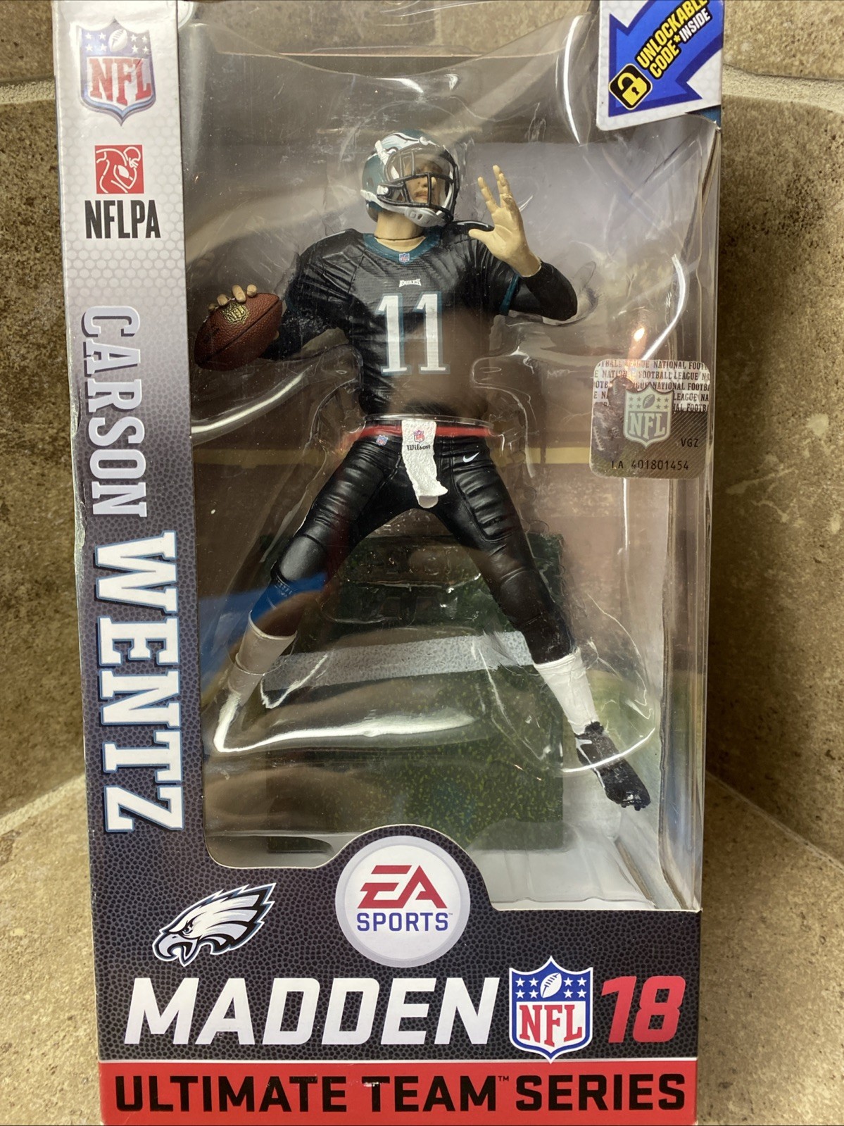 Mcfarlane Carson Wentz Philadelphia Eagles Madden 18 Ultimate Team BLACK JERSEY