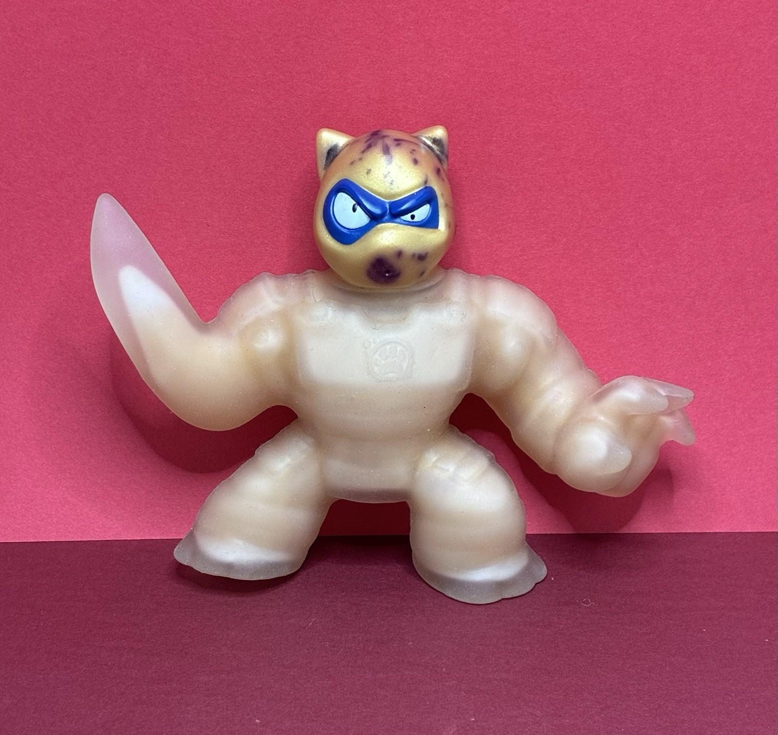 Heroes of Goo Jit Zu Squishy Liquid Gold Pantaro Action Figure New