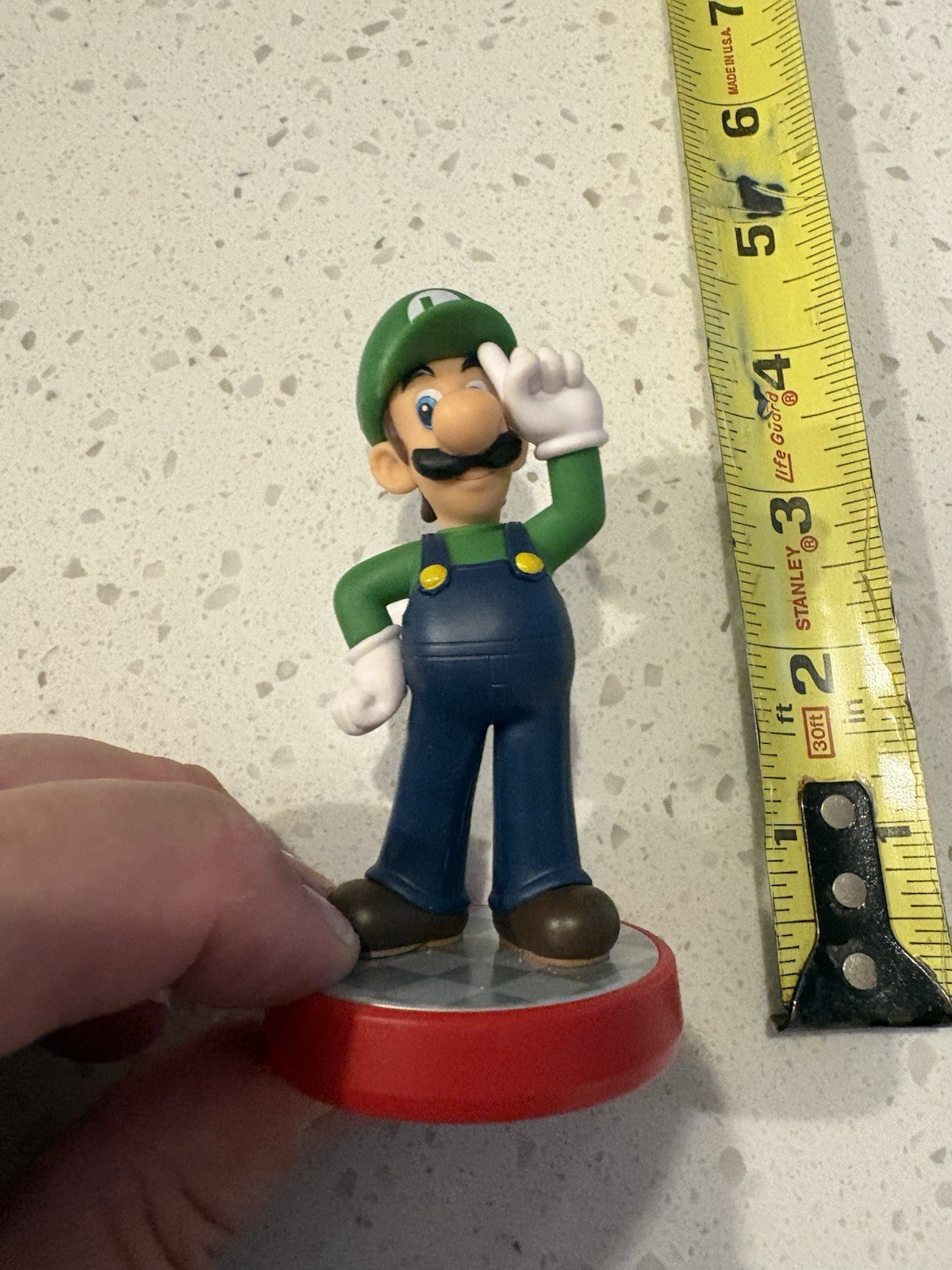 Nintendo Amiibo Super Mario Brothers Luigi Figure Free Ship in USA