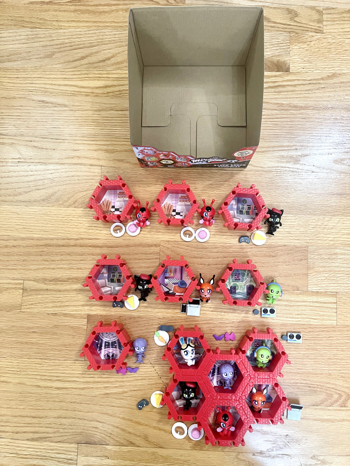 VERSION 2 BRAND NEW! Miraculous Ladybug Miracle Box Kwami Surprise Figures STACK