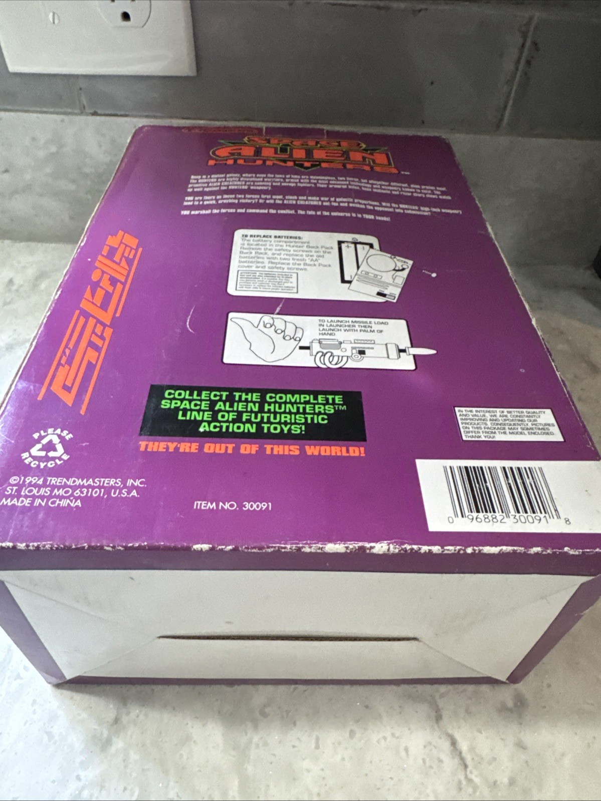 1994 Trendmasters Poseable Space Alien Hunters Action Figure New Fast Ship