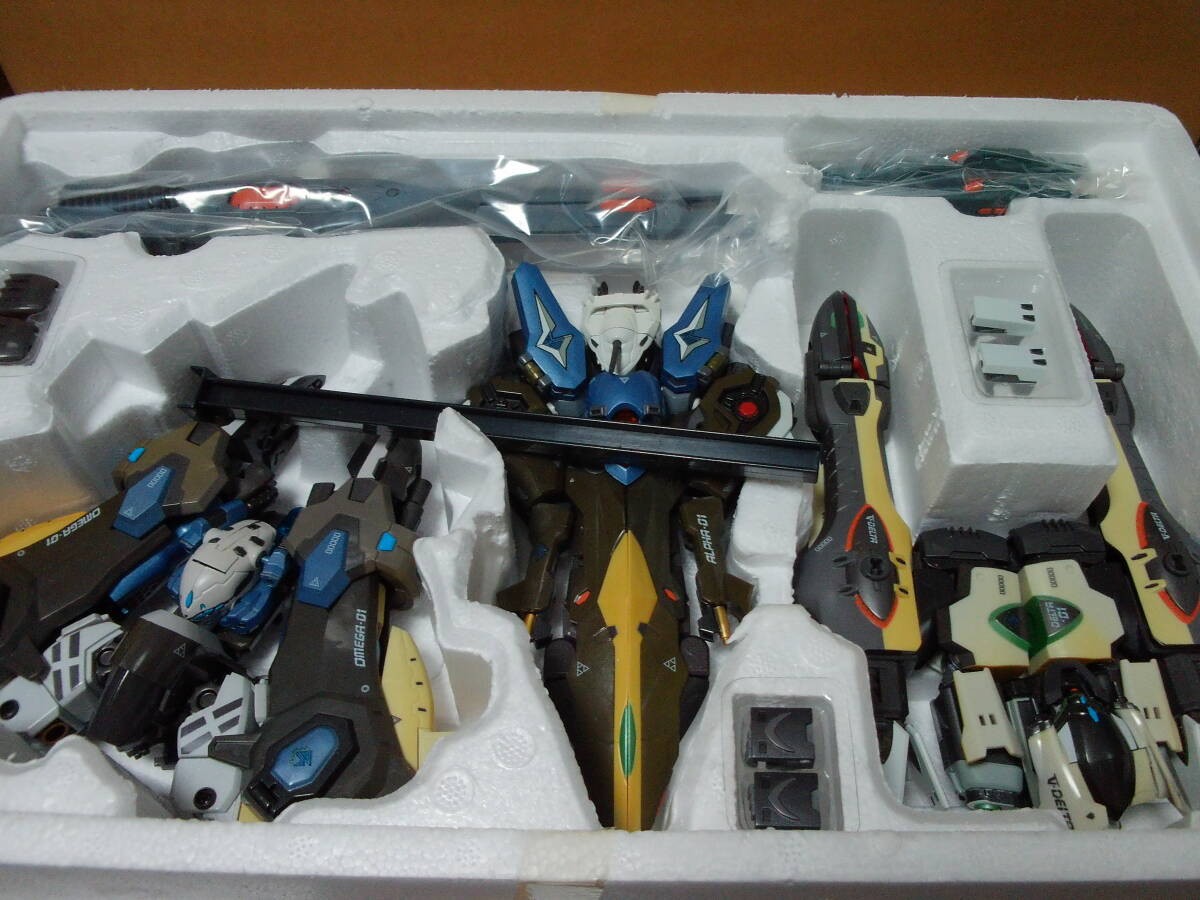 DX Chogokin GE-01 Forced Attack Type Aquarion Figure Genesis of Aquarion Bandai