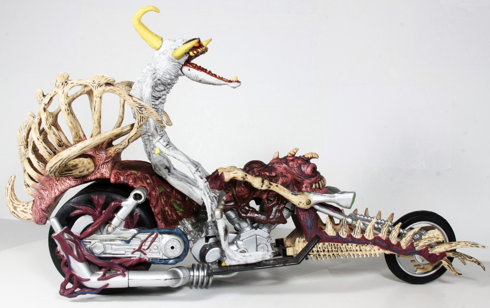 1995 TODD McFARLANE &lsquo;SPAWN VIOLATOR CHOPPER&rsquo; w/ SPAWN FIGURE