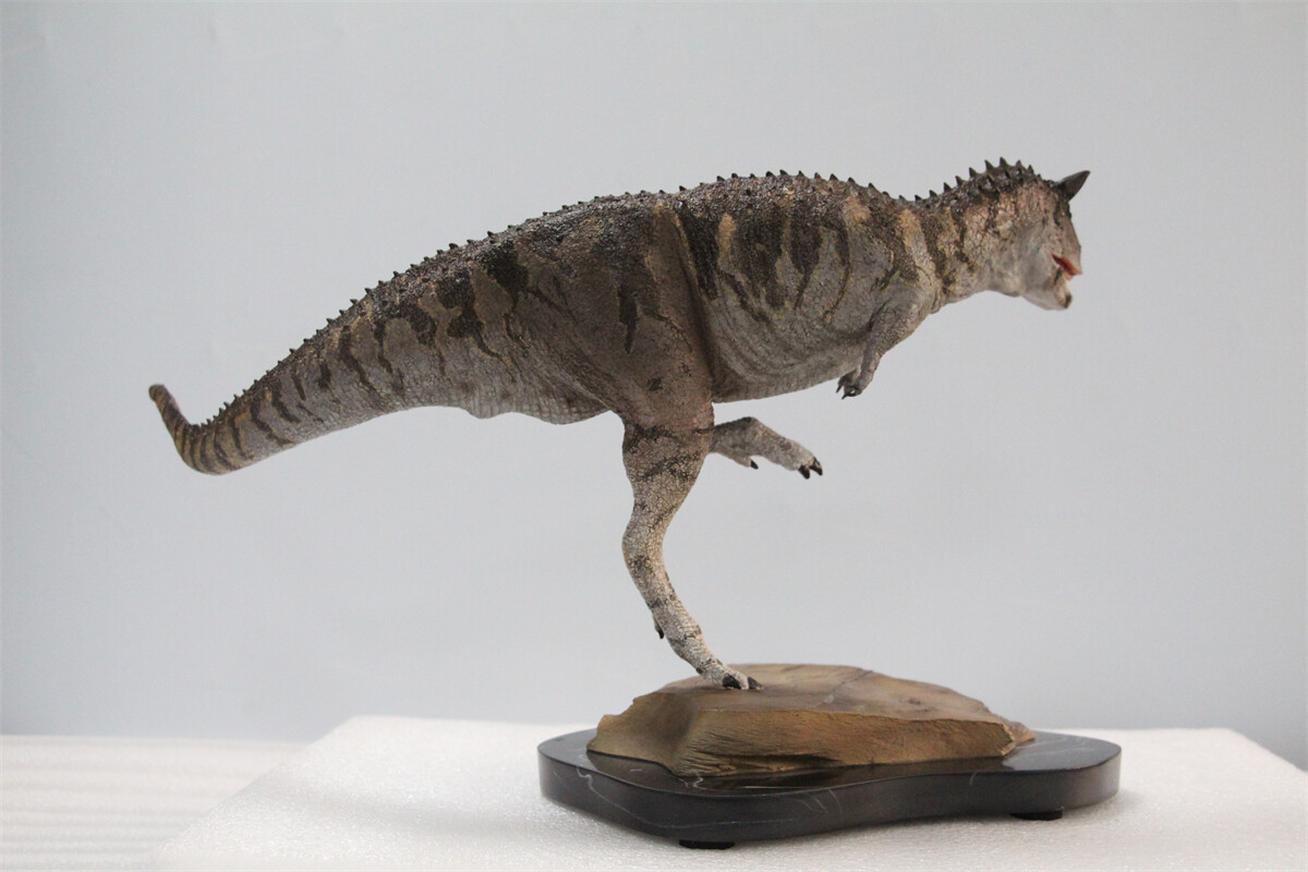 MEMORY MUSEUM 1/15 Carnotaurus Limited Edition Dinosaur Model Figure Toys Gift