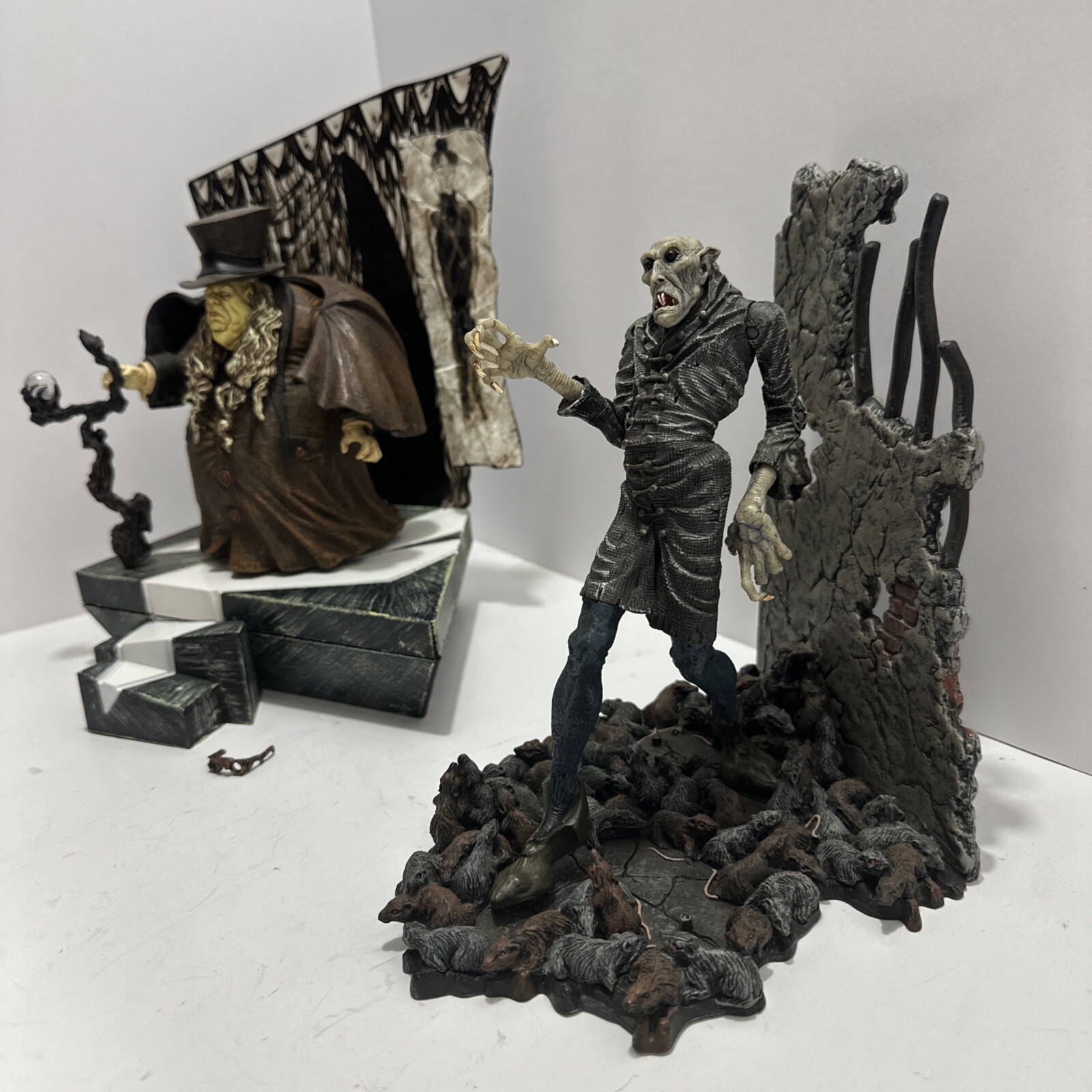 Lot Of Aztech Edison&rsquo;s Frankenstein Silent Screamers Action Figures Nosferatu