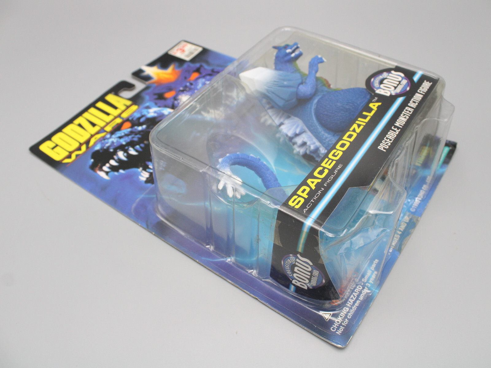 1995 Trendmasters Godzilla Wars SpaceGodzilla Action Figure with Bonus Card NOS