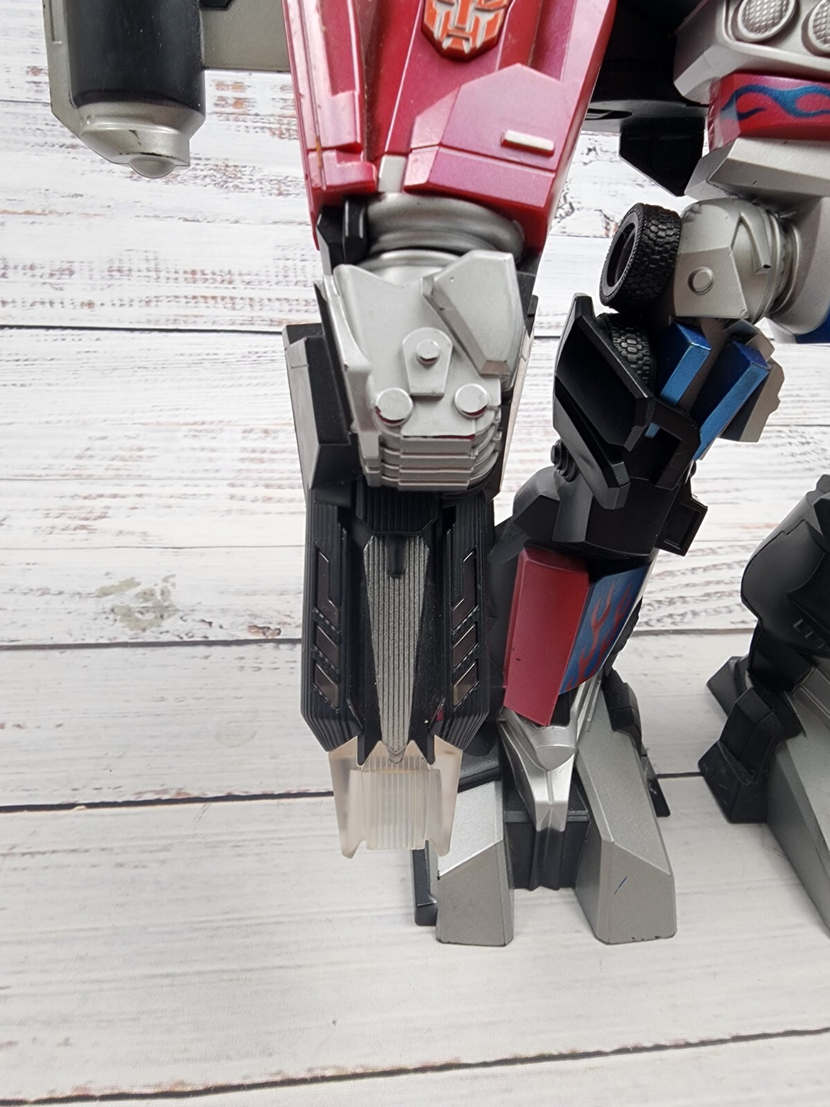 Optimus Prime 12” Transformers Mega Power Bots Talking Figure Light Up 2008