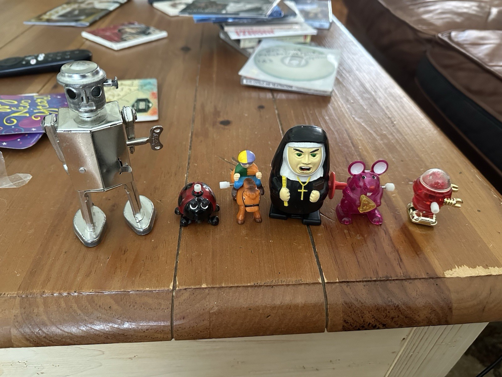 6 Tabletop Miniature Action Figures Tabletop Army (At Least 4 Will Move)