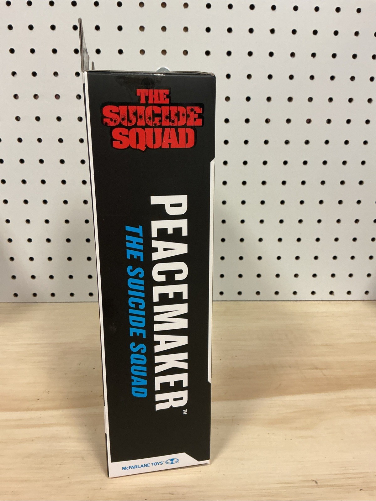McFarlane Toys DC Multiverse Suicide Squad PEACEMAKER 7&Prime; BAF KING SHARK