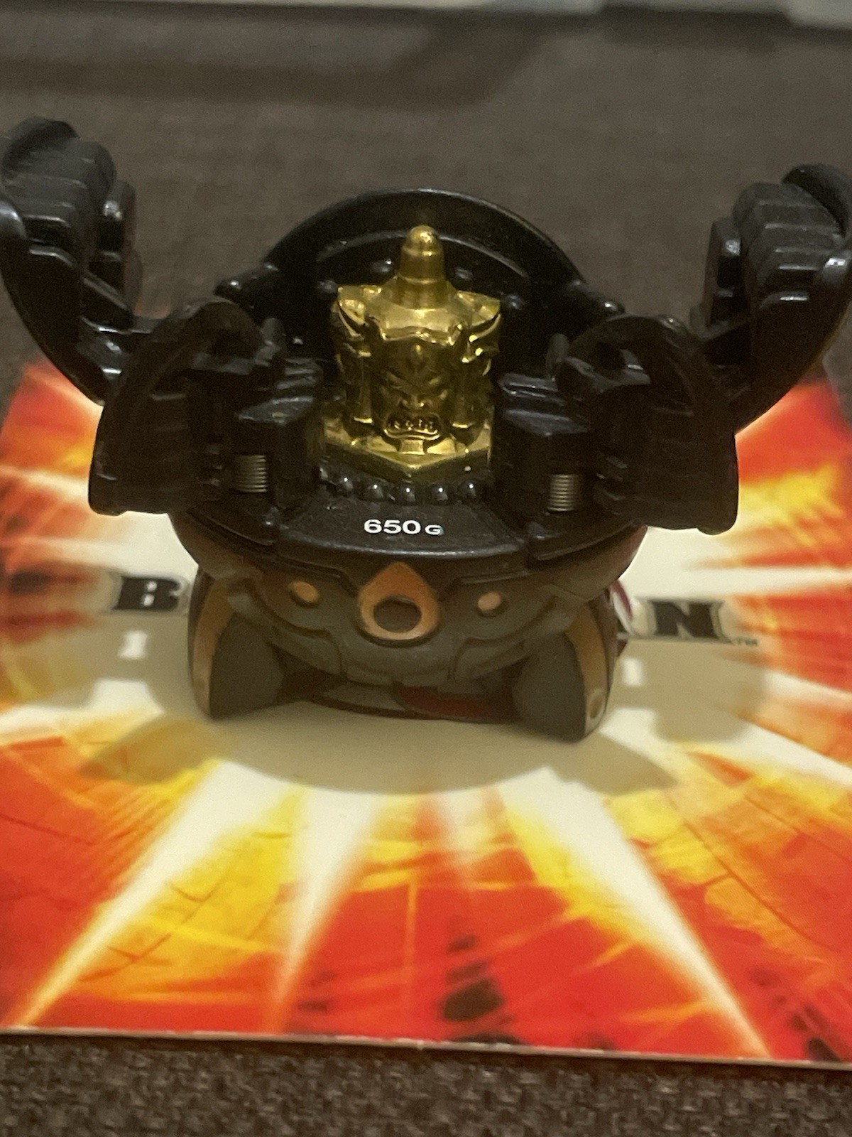 Bakugan Bronze Attack B2 Darkus Gold Black Fortress 650G Read Description