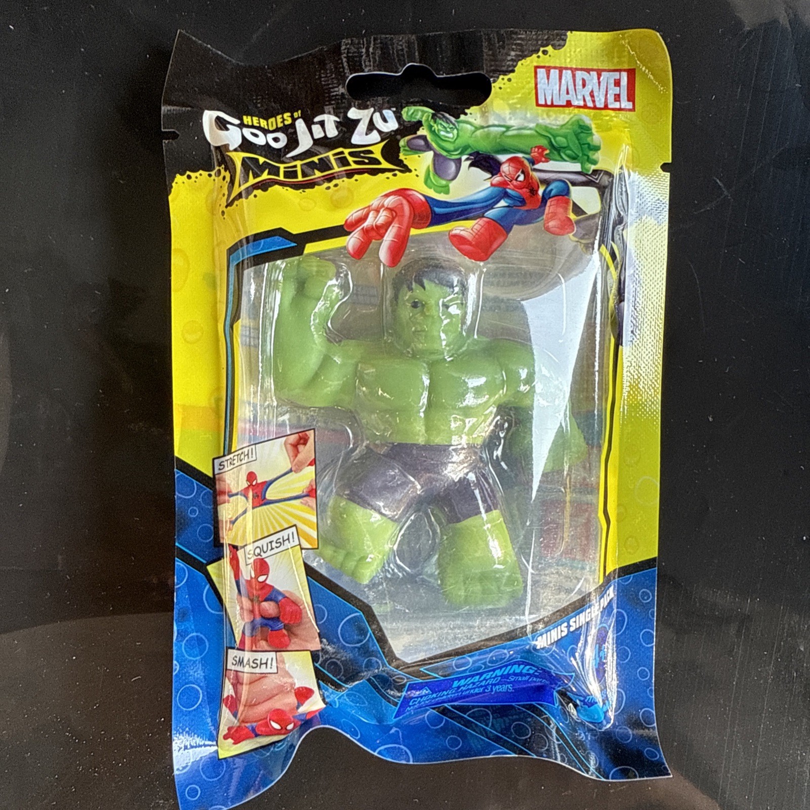 Marvel Heroes of Goo Jit Zu Minis The Hulk 2.5&Prime; Action Figure
