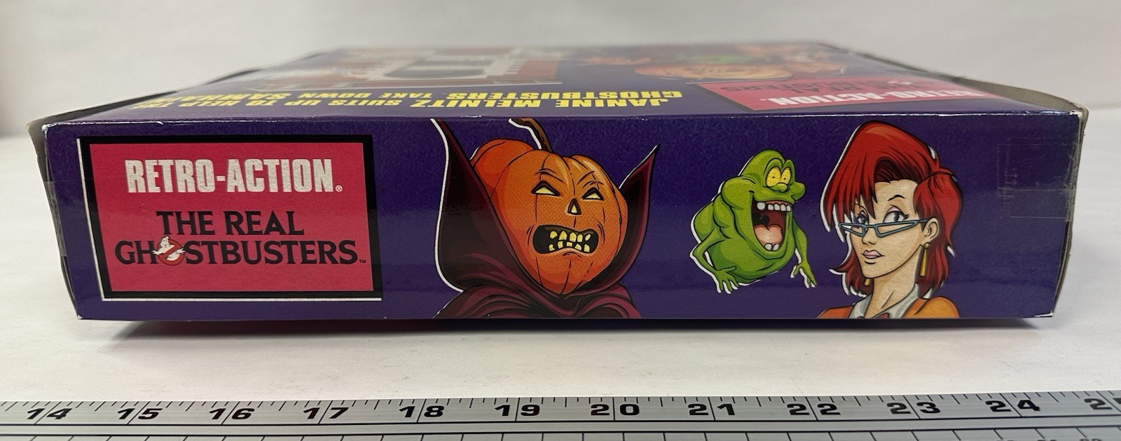 2011 Retro Action The Real Ghostbusters Janine, Samhain & Slimer Firehouse set