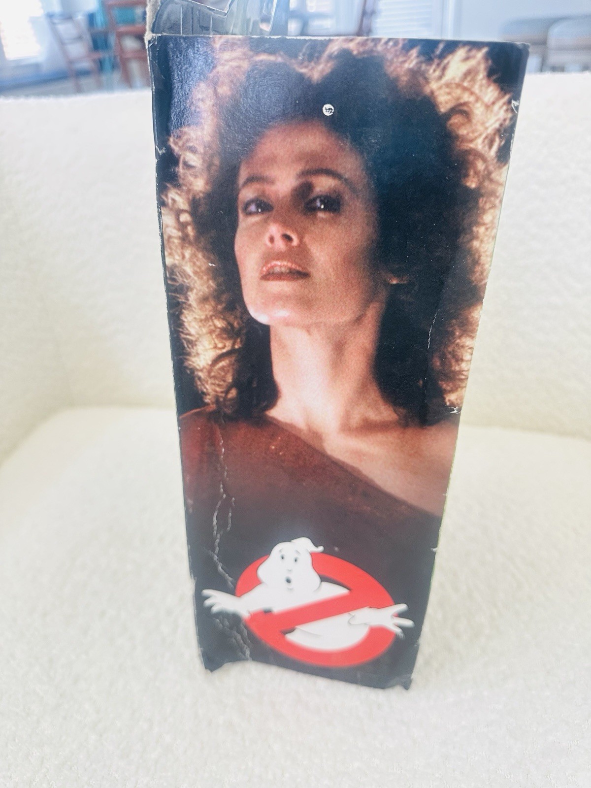 NEW GHOSTBUSTERS SELECT DANA BARRETT FIGURE SEALED CARDED