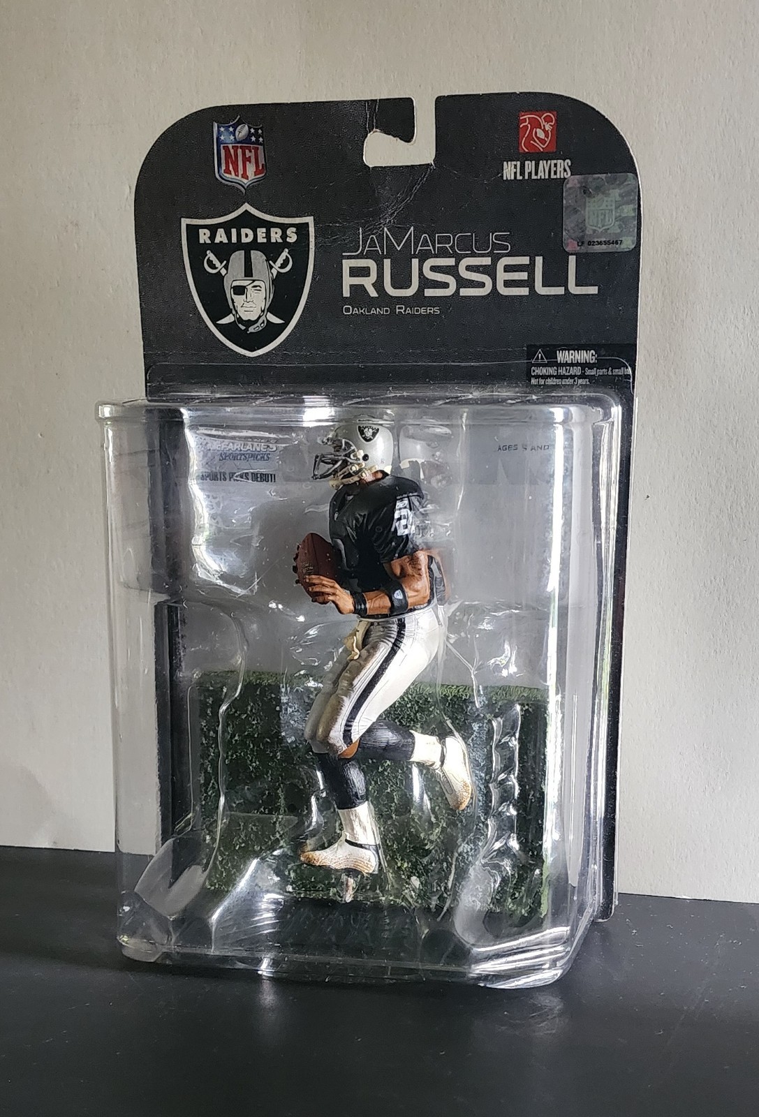 LOOK, JaMarcus Russell, Raiders, 2008 McFarlane, Vintage