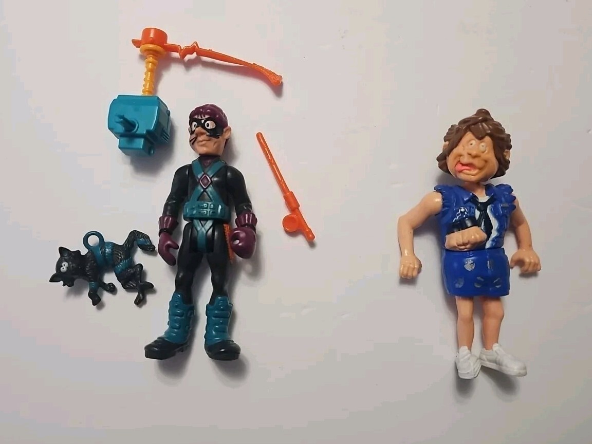 2 Vtg Police Academy Figure Kenner – ZED, Cat Burglar