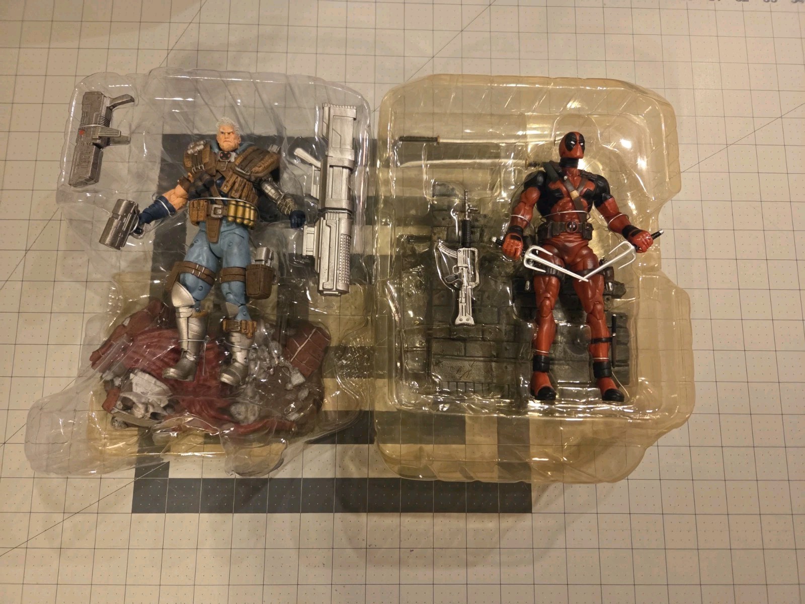 Marvel Select Cable And Deadpool Loose Diamond