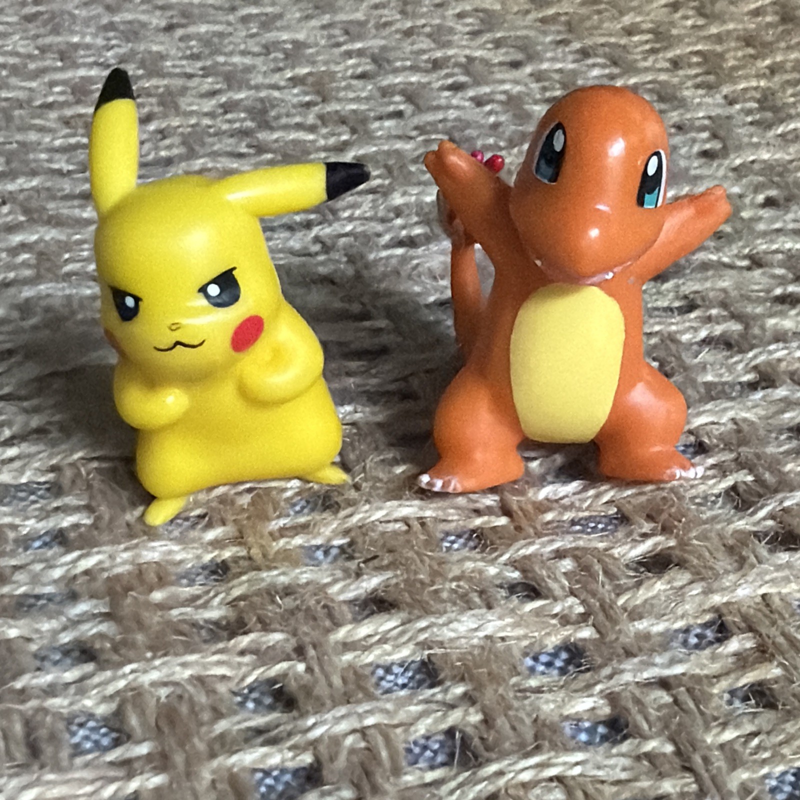 Pokemon 1.5 Inches Mini Figures Angry Pokemon Charmander Lot Of 2