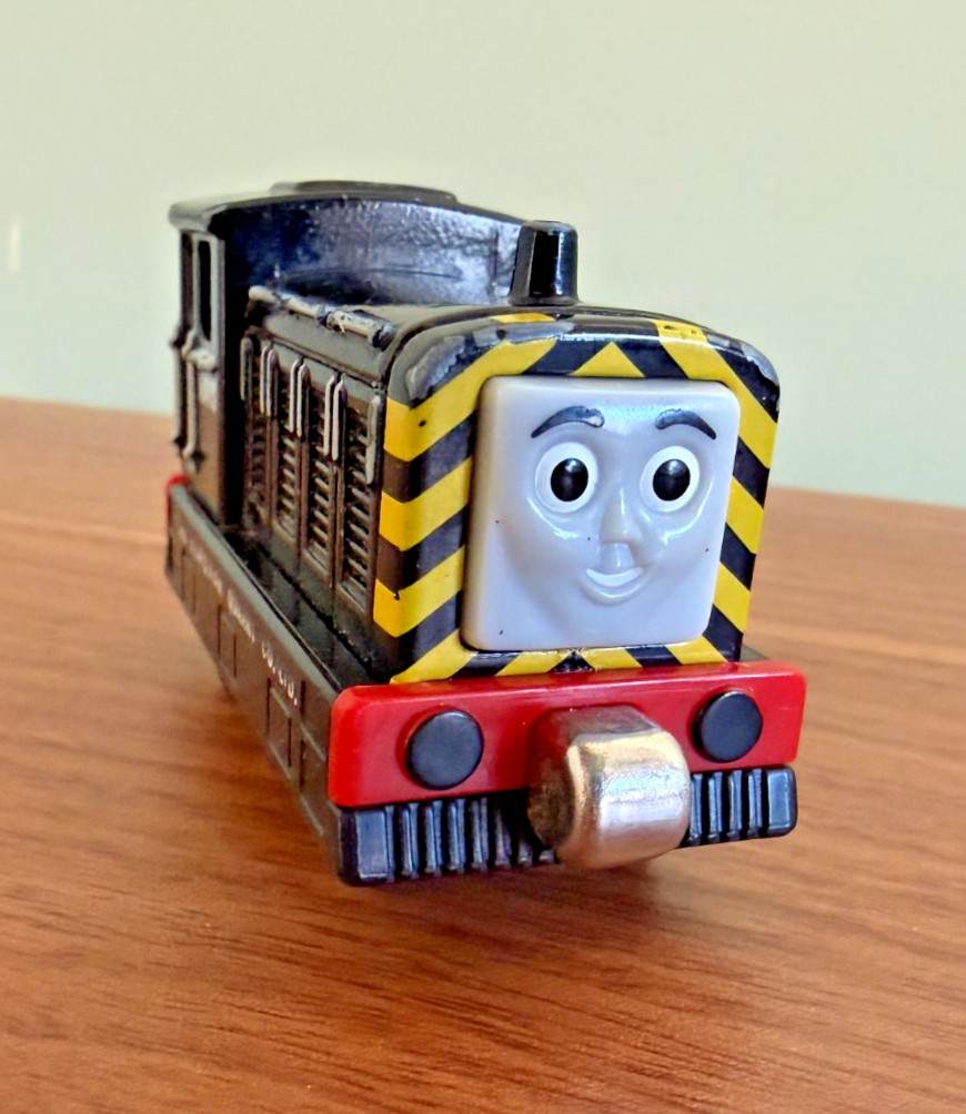 Thomas the Train Mavis Diecast Metal Tank Engine Friends Take Play 2003