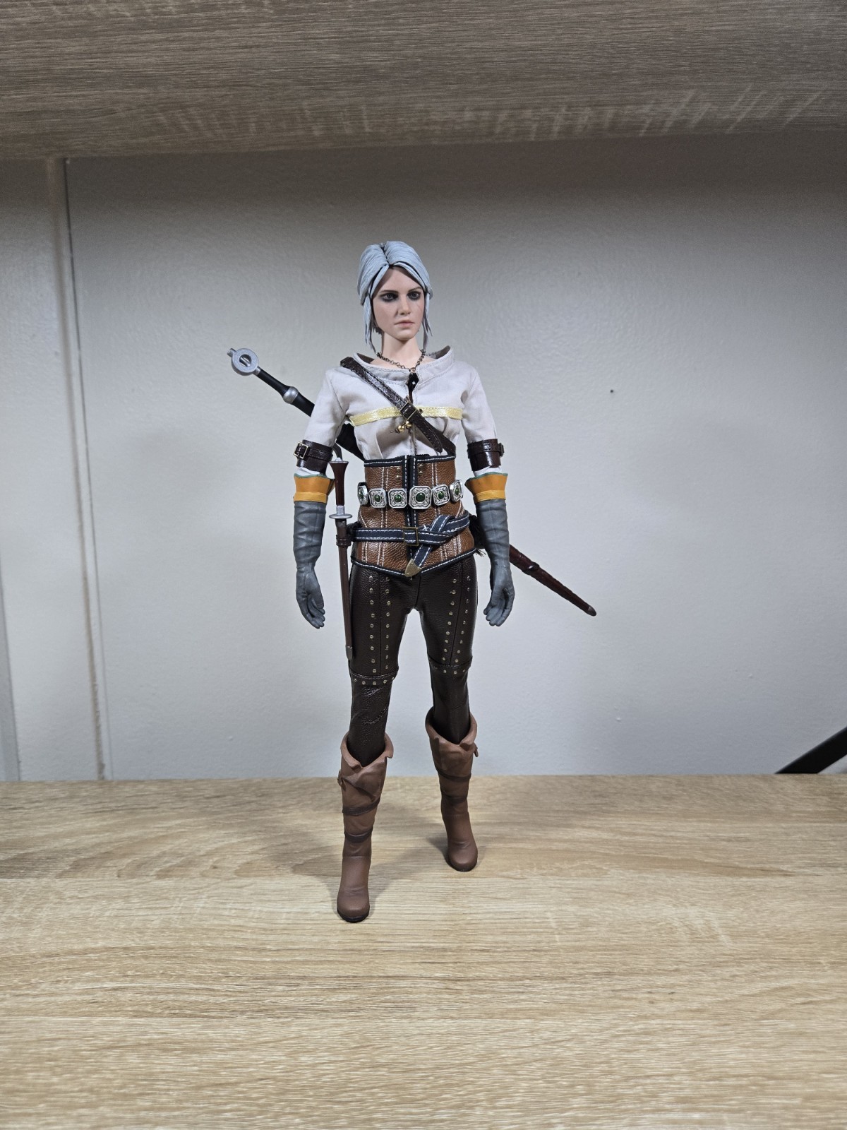JKTOYS CIRI K-001 The Witcher 3：Wild Hunt Ciri 1/6 Figure. Read description.