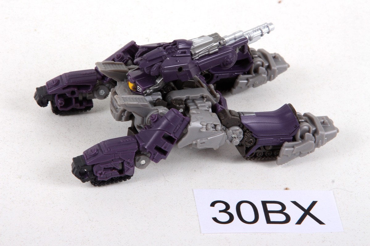Transformers Studio Series Core Class Shockwave 100% Complete