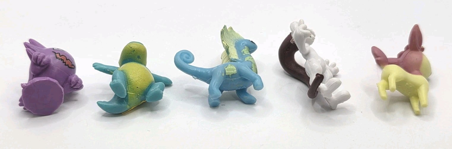 Pokemon Mini Figures 22 Piece Collection Approx 1 Inch Tall Mini Figure