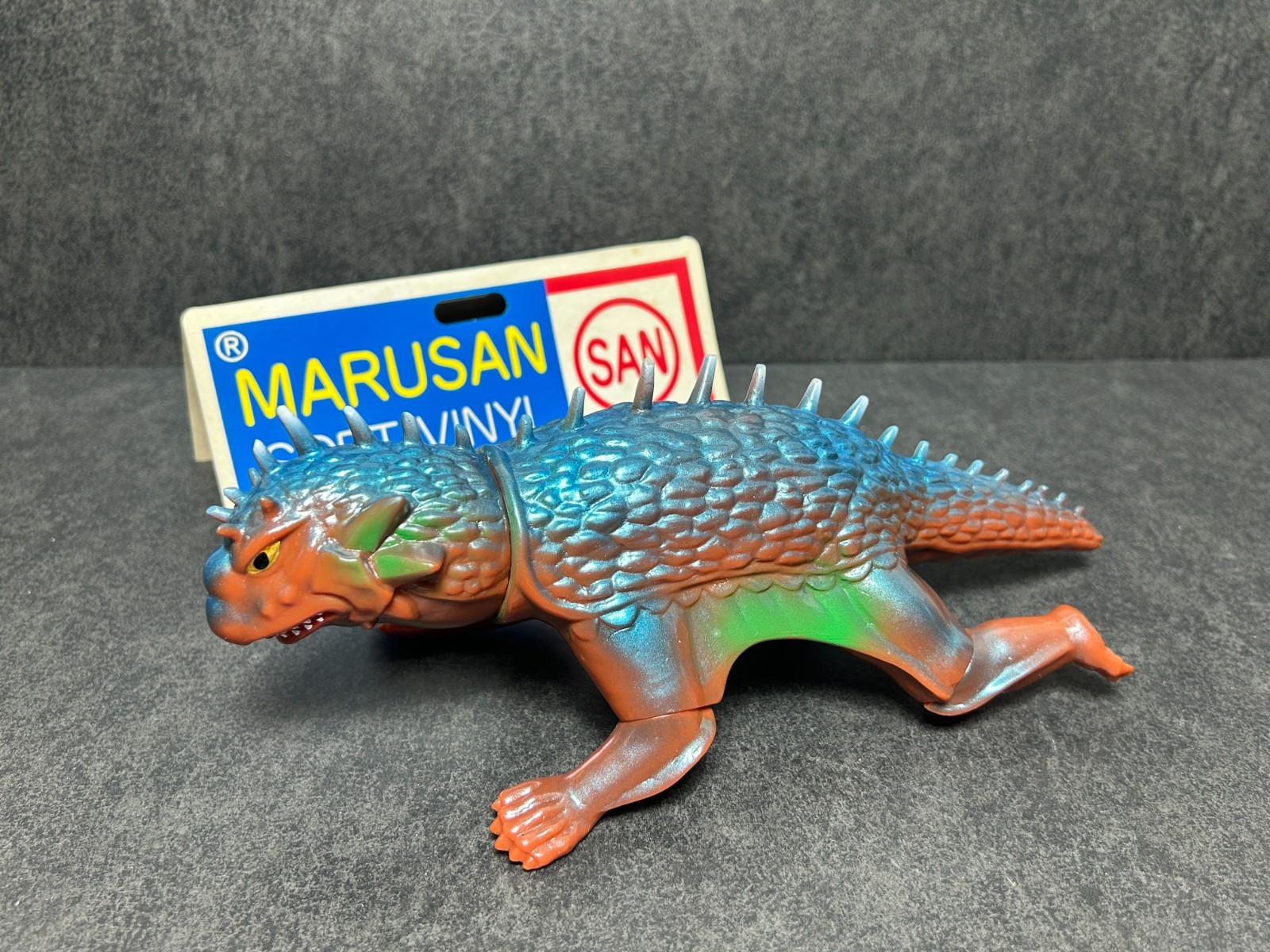 Marusan Varan Sofubi 10&Prime; Soft Vinyl Figure Godzilla 2006 w/ Header & Bag