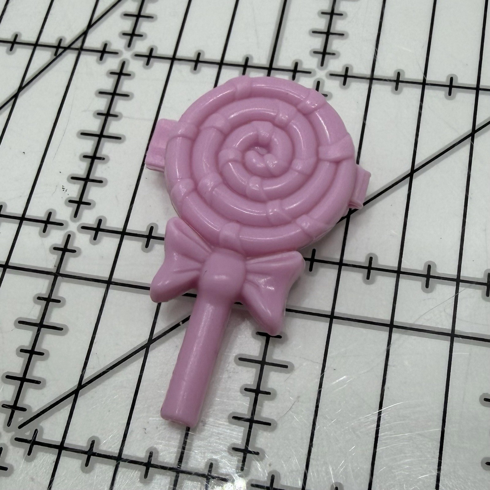 MLP G1 MIB Caramel Crunch Candy Cane Pony Vintage Purple Pink Lollipop Barrette