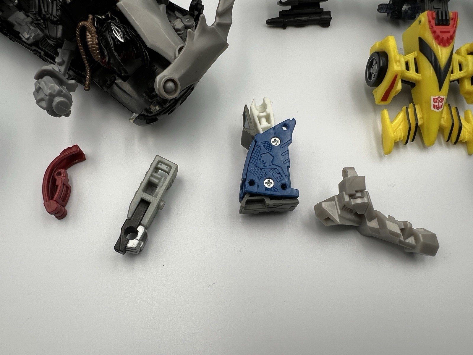 Huge 2000s Transformers Fodder/Damaged Incomplete Parts Action Figures Lot