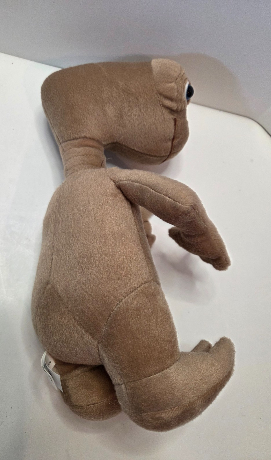 2012 ET THE EXTRA TERRESTRIAL 11&Prime; PLUSH DOLL – yellow finger